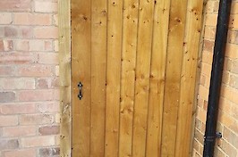 Fencing Nottingham Mobile Uploads 24
